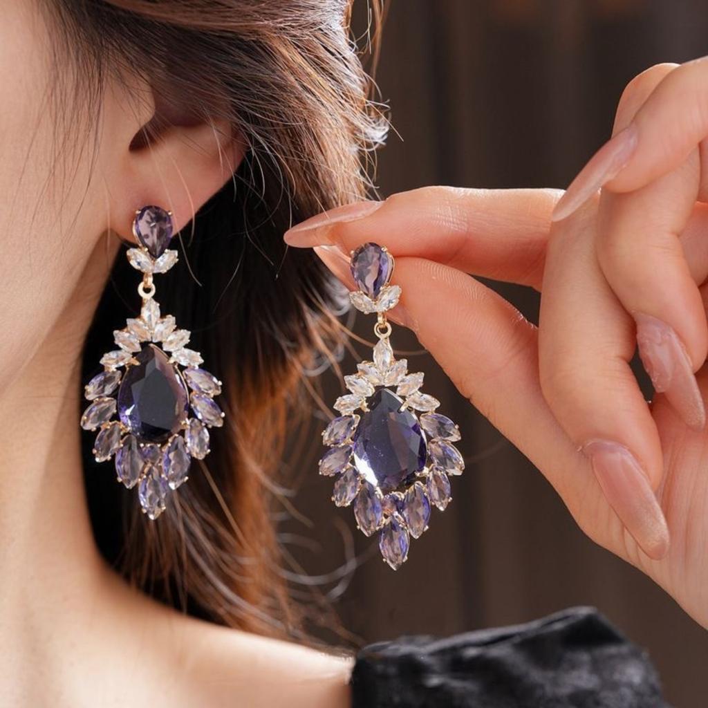 Light Luxury Super Flash Full Diamond Tassel Earrings Retro High-end Temperament Exaggerated Earrings Purple Diamond Atmospheric Earrings