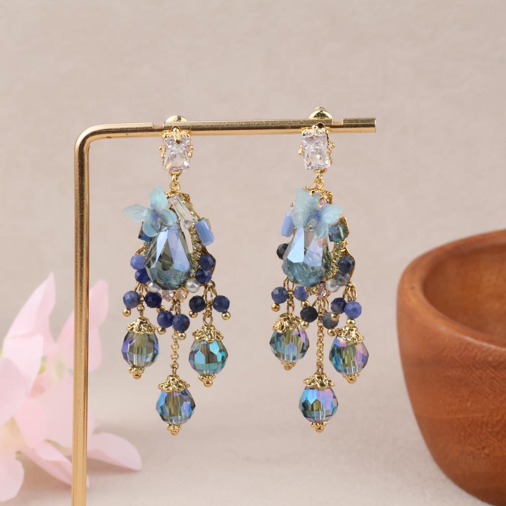 Heavy Industry Light Luxury High-end Long Fringed Earrings Women's Bohemian Butterfly Design Earrings Temperament Earrings