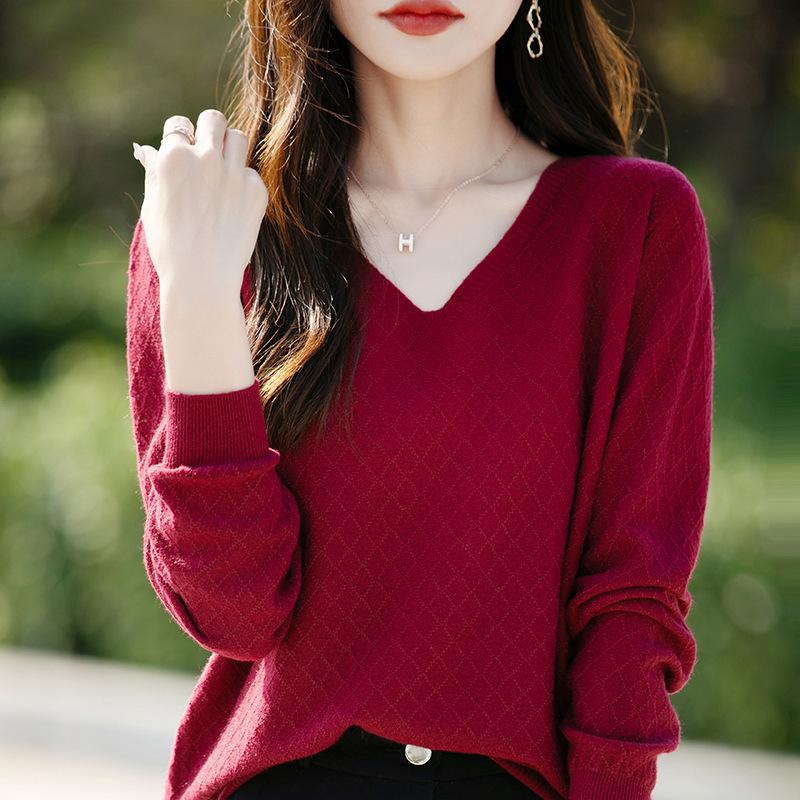 Autumn and Winter Pullover Knitted Sweater Women's V-neck Slim Bottoming Shirt