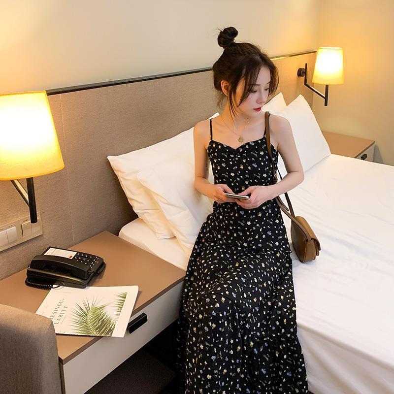 Women's French-Style Slimming Floral Camisole Dress - Summer Waist-Cinching Fairy Design