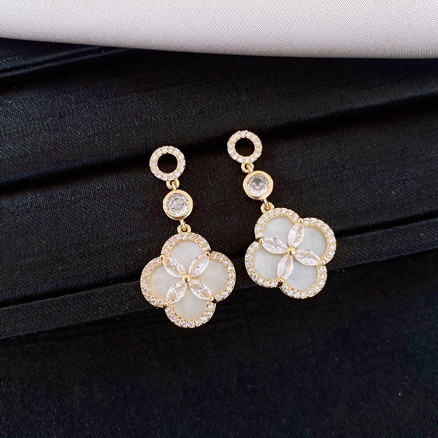 Zircon Fritillary four-leaf flower stud earrings temperament elegant exquisite versatile earrings women
