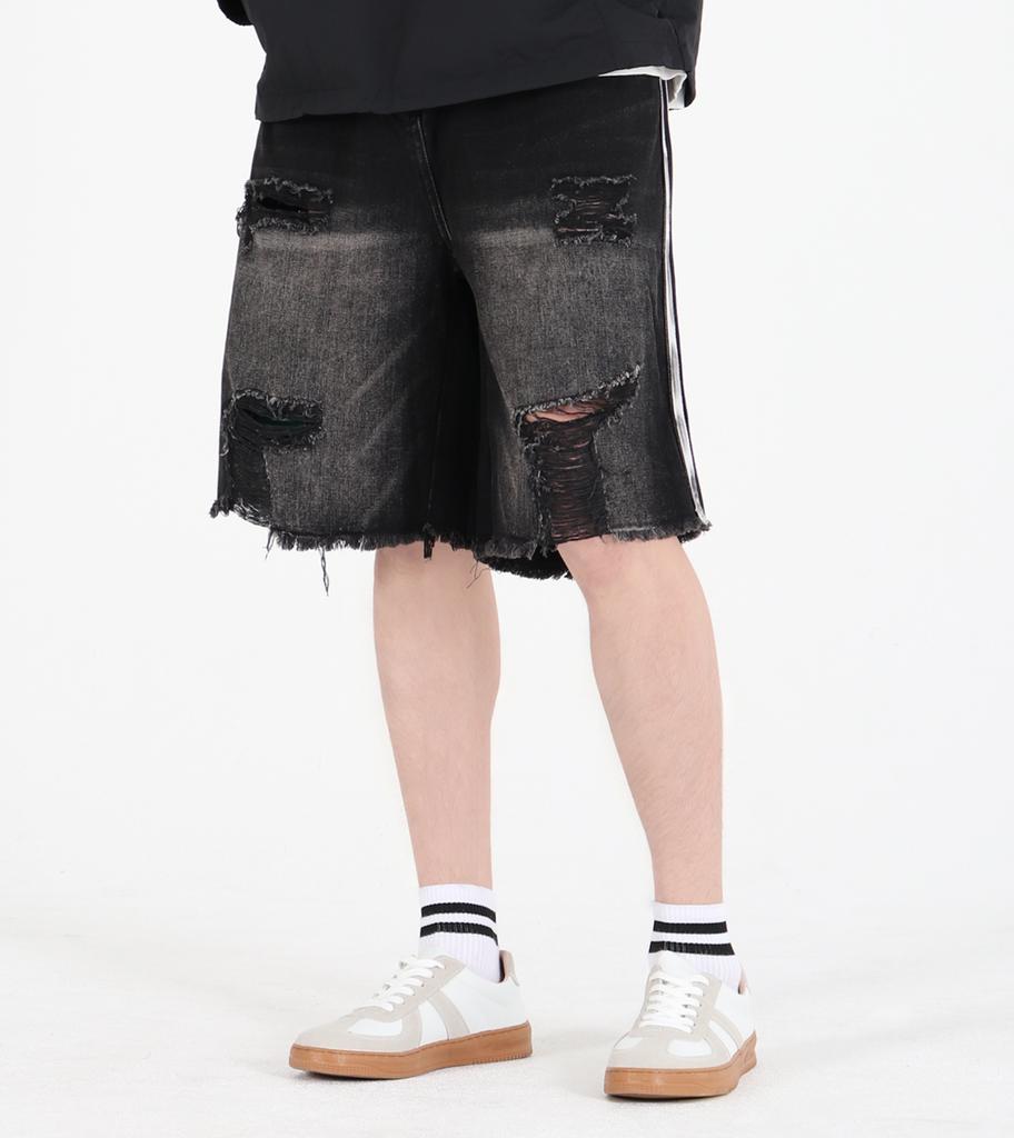 Beoteunseoul Sideline Vintage Damaged Wash Bermuda Pants (Black)