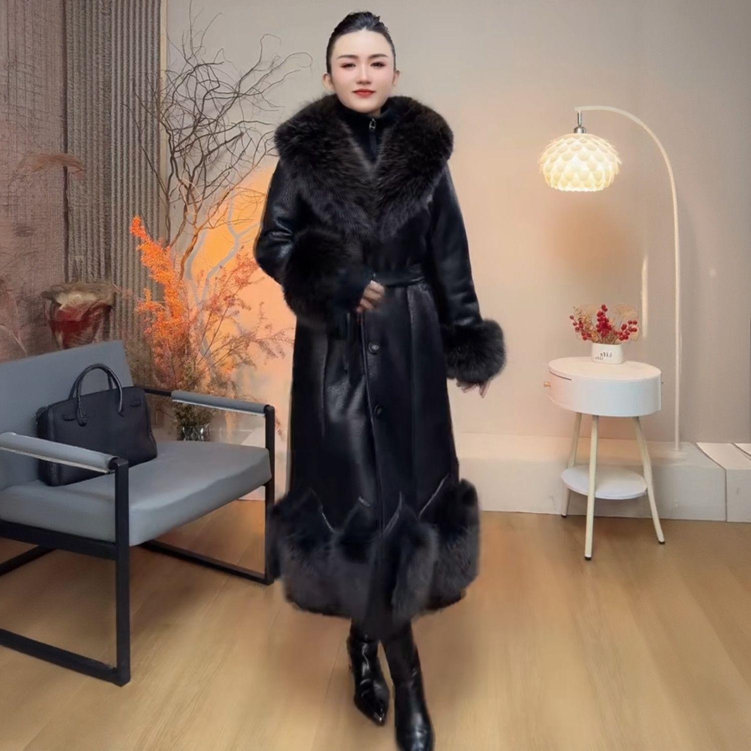 Women`s Coats Fall and Winternew Arrivalthickenedfleece-lined