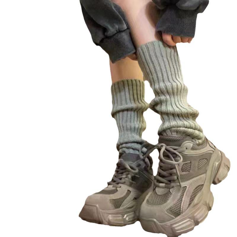 Ocieplacze na nogi Lolita Ribbed Knit – wyszczuplające, maskujące, uniwersalne, wysokie skarpetki