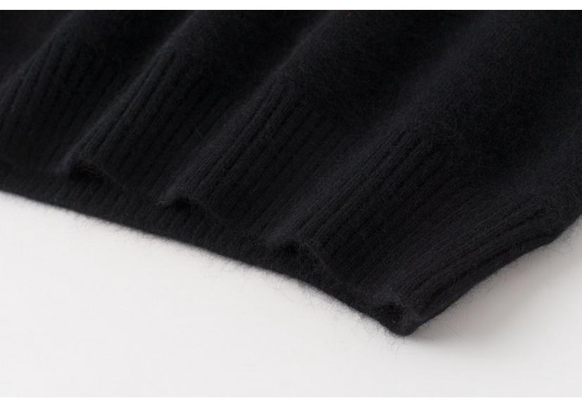 Floral Plus Size Women's Warm Loose Sweater - Round Neck Knitwear for Autumn/Winter