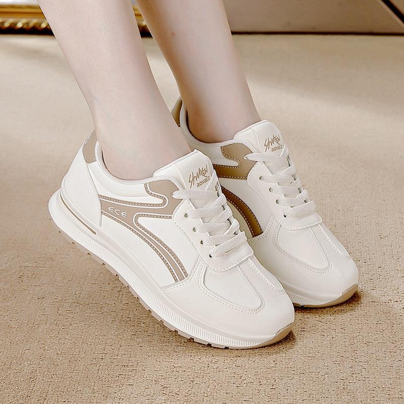 2025 Spring and Autumn New Little White Shoes Ins Korean Version of Leisure Sports Soft Sole Heightening Student Running Board Shoes