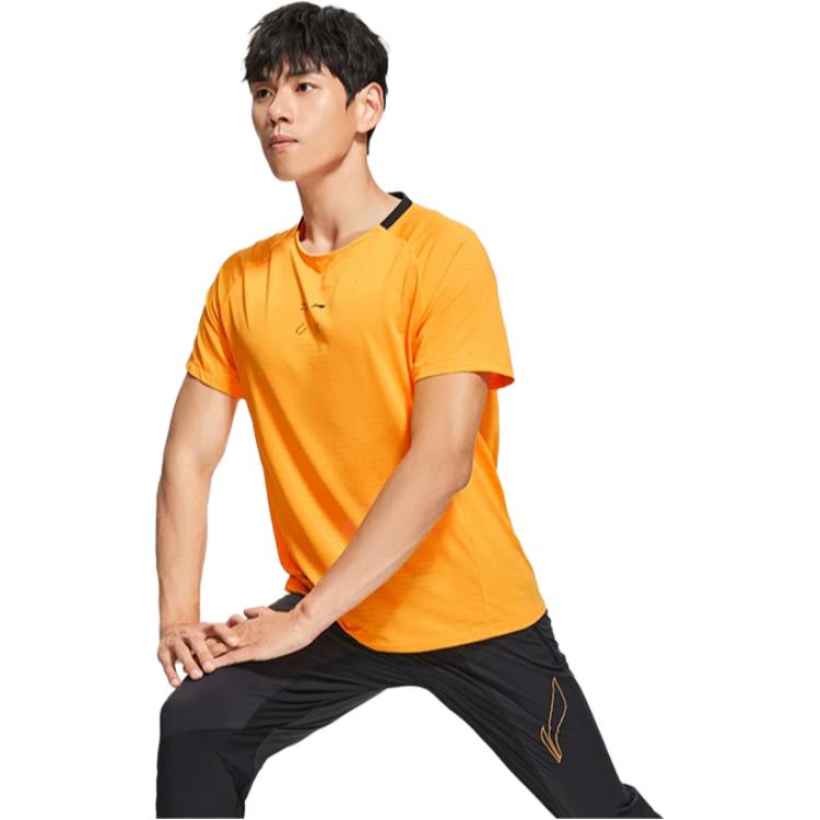 Li Ning Running Series Solid Color Logo Letter Quick-Dry Breathable Short Sleeve T-Shirt Men Tops Orange ATSS557-4