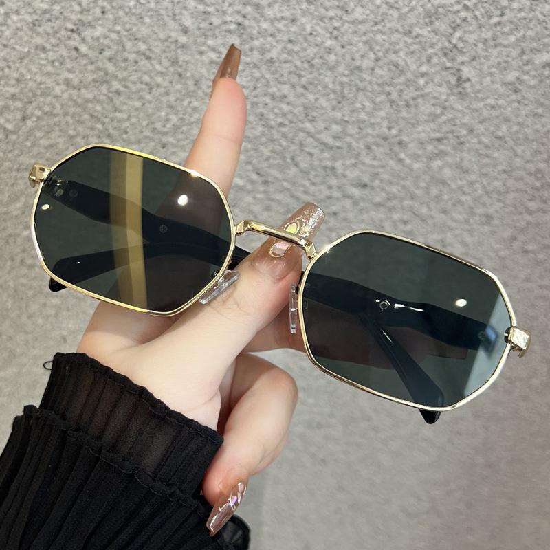 Fashion Narrow Sunglasses For Women Rectangle For Neutral Metal Classic Sun Glasses