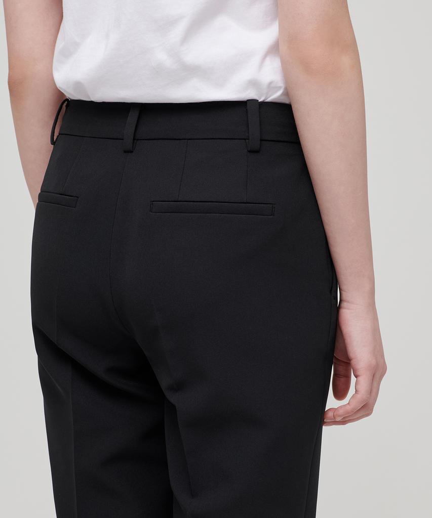 MUSINSA STANDARD WOMAN Women'S Fluid Slim Straight Slacks [Black]