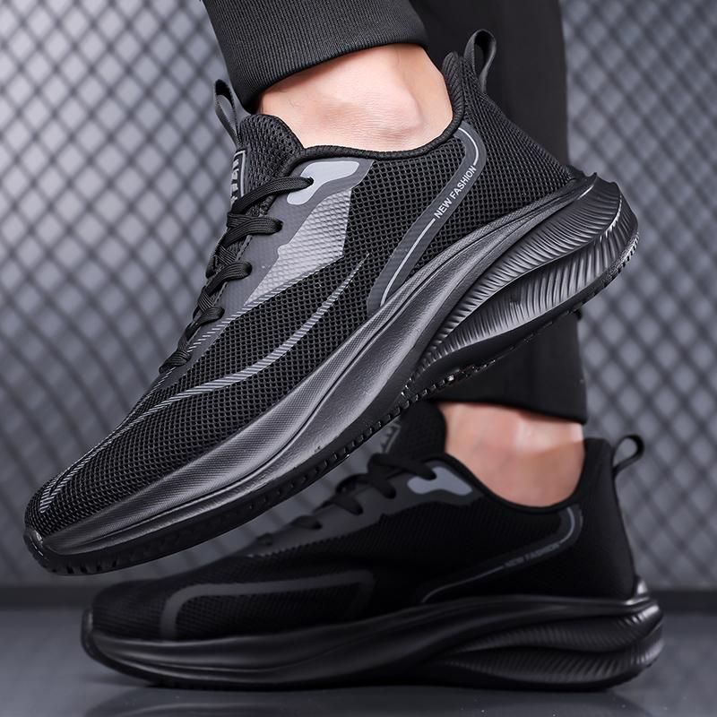 Fashion Sneakers Comfortable lightweight and casual style Leisure outdoor sports walking Black and white minimalist shoes Trendy New