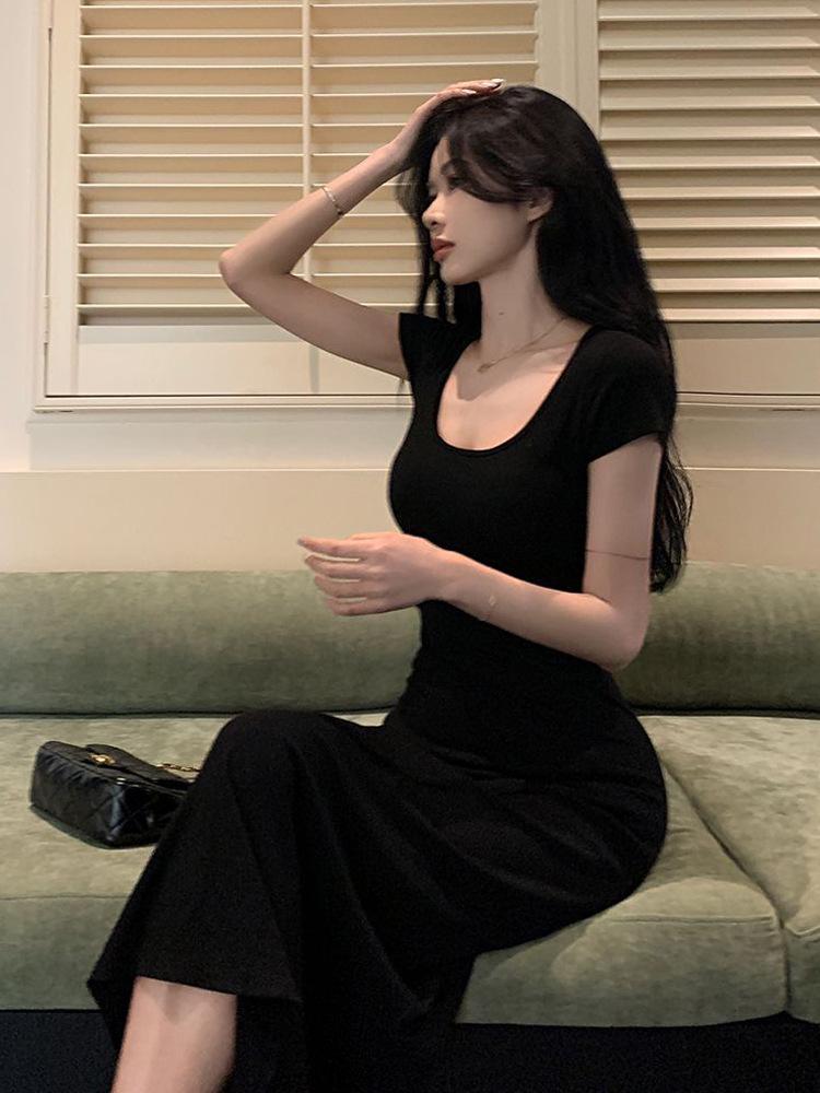 Hepburn Style Slim Fit Backless French Maxi Dress - Elegant, Sexy, Cinched Waist, and Hip-Hugging for Women’s Summer Fashion
