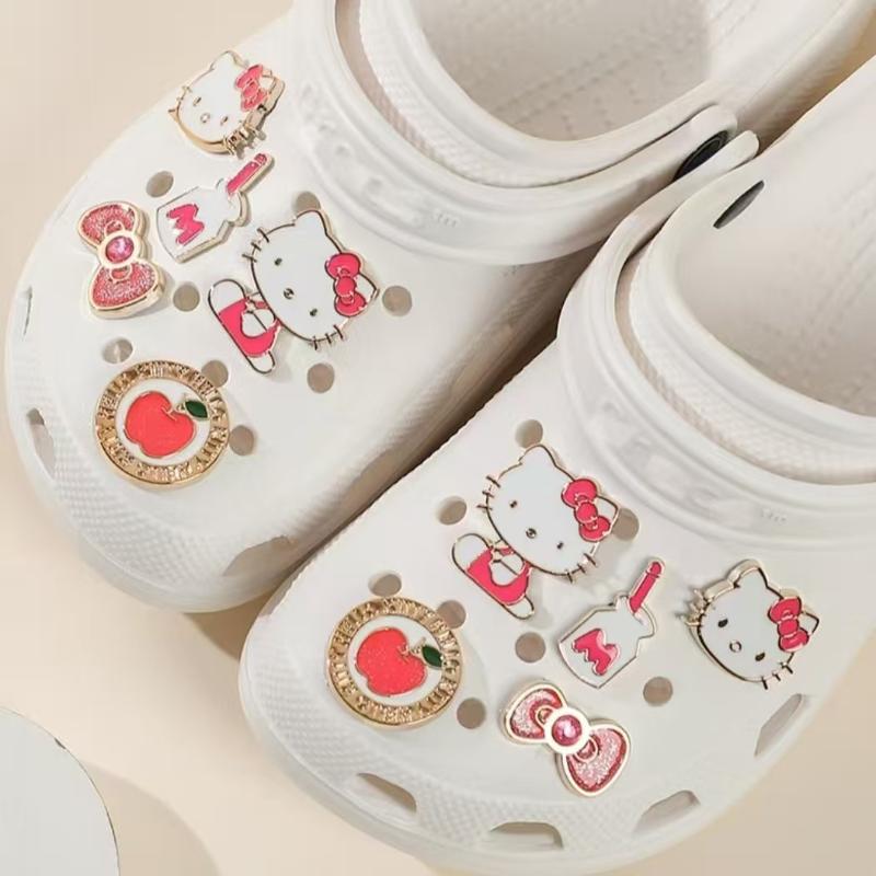 10Pcs/Set Kawaii Hello Kitty Shoe Charm Cute Cartoon Kt Cat Shoes Decoration Diy Detachable Shoes Buckle Shoe Accessories Gifts