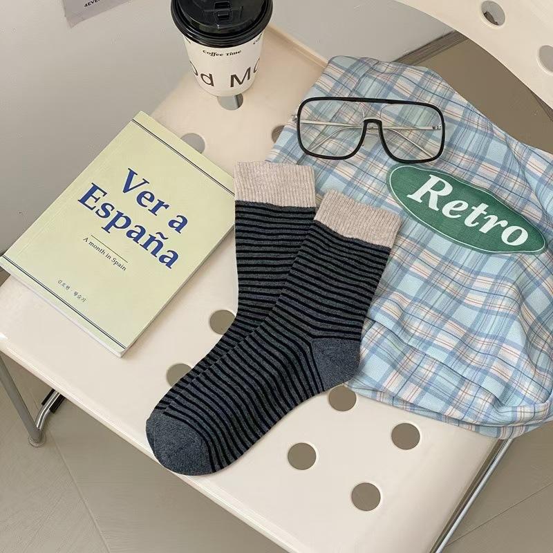 Striped Socks for Women In Spring and Autumn, Mid-calf Striped Stack Socks, Retro Ins Trendy Autumn and Winter Long Socks