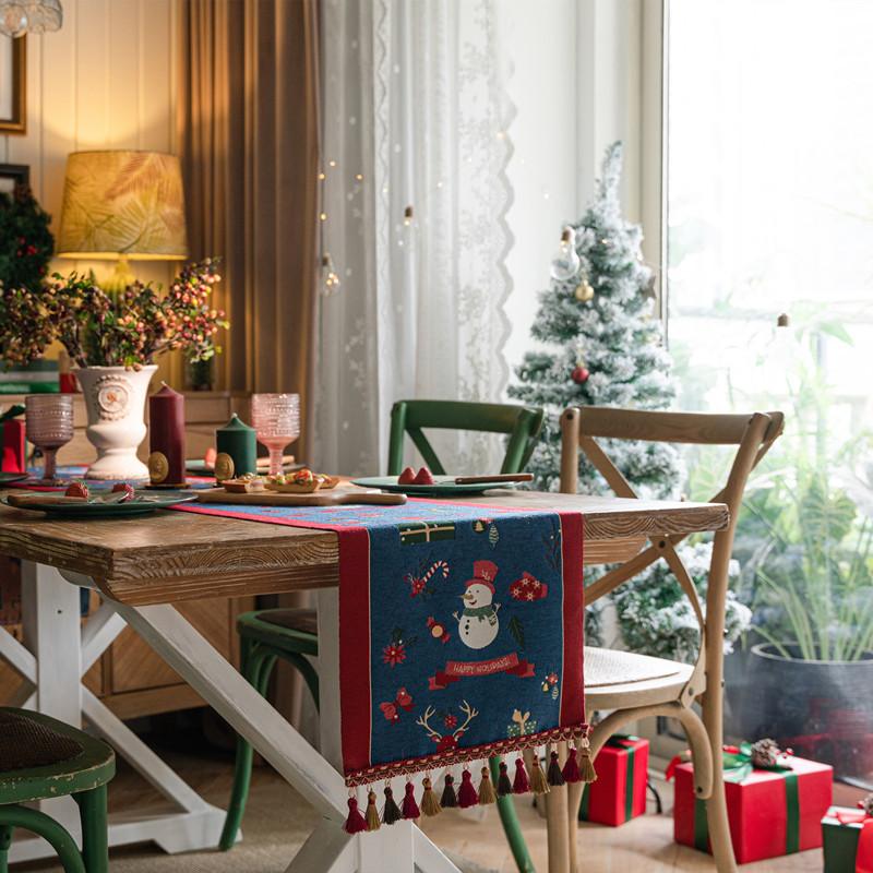 Decorative Fringed Dining Table Tablecloth Colored Woven Jacquard Red Elk Snowman Christmas Table Flag