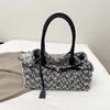 Fashion new foreign style retro matte large capacity commuting shoulder underarm bag portable large bag women