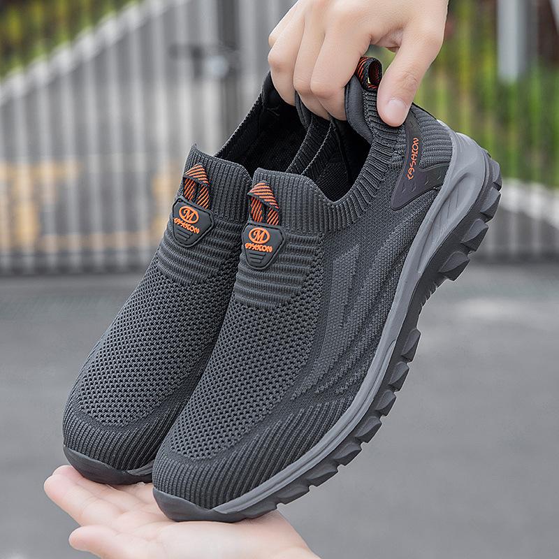 2025 spring and summer mother walking shoes soft sole non-slip middle-aged and elderly father shoes breathable men's and women's lightweight foot sp