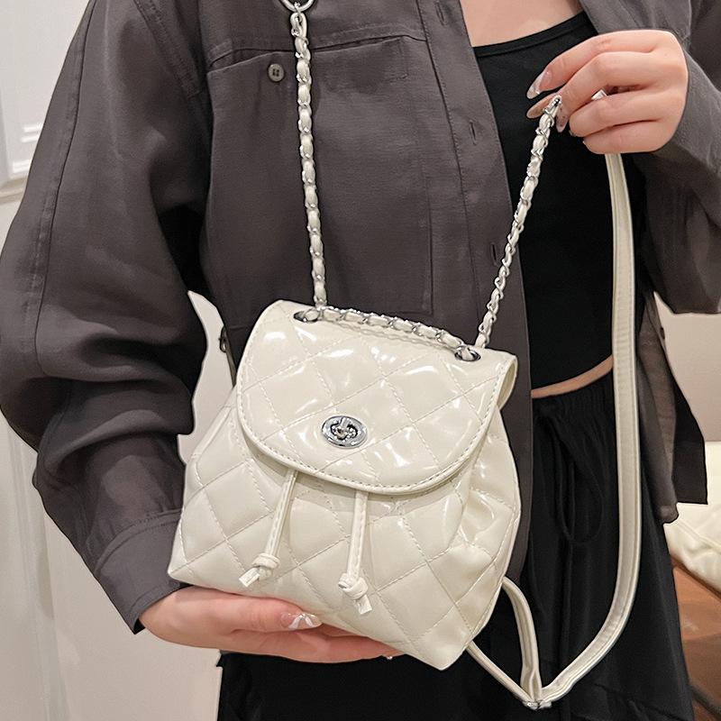 Schoolbag Handsome Mijia Rhombus Chain Backpack Women's Fashion Niche High Value School Bag Bucket Bag Lightweight Travel Backpack