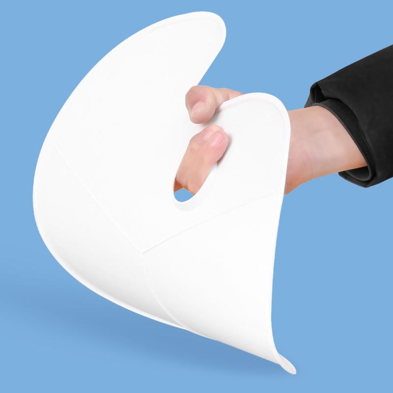 Kids' Oval Plastic Watercolor Painting Palette