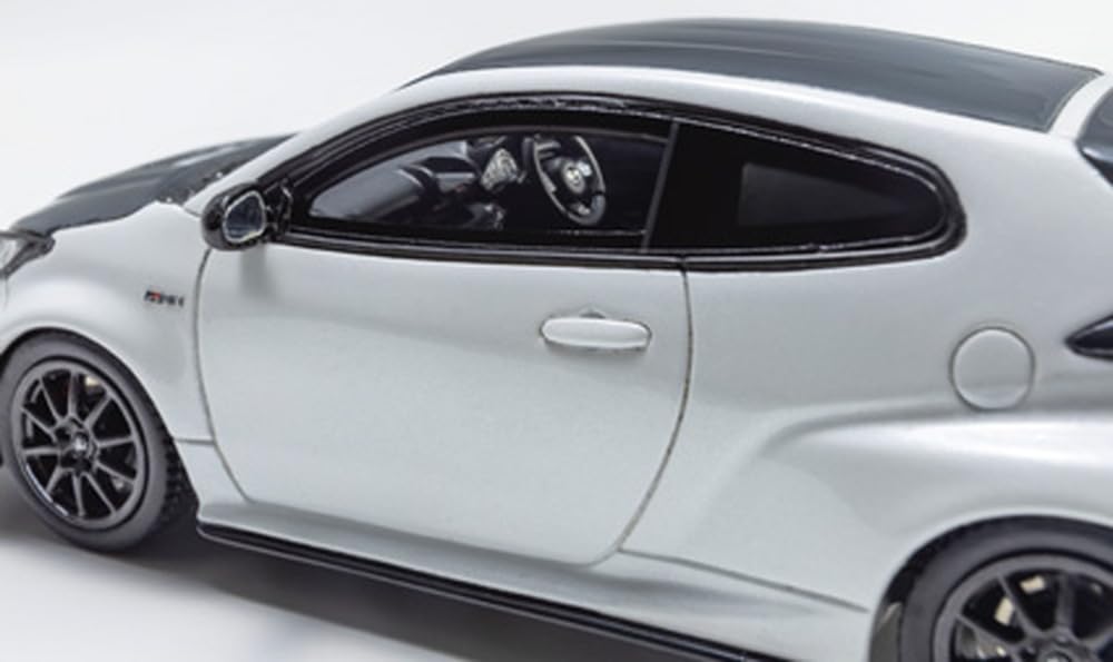 Kyosho Original Toyota GRMN Yaris Circuit Package Completed Product KSR43127W 1/43 (White)