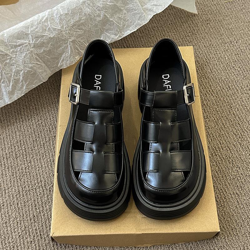 

Платформа Римские Сандалии Девочка 2025 Новые Весна и Лето Ретро Ажурные Туфли на Платформе Фея Студентка Увеличение Роста Босоножки с Закрытым Носком 40 чёрный