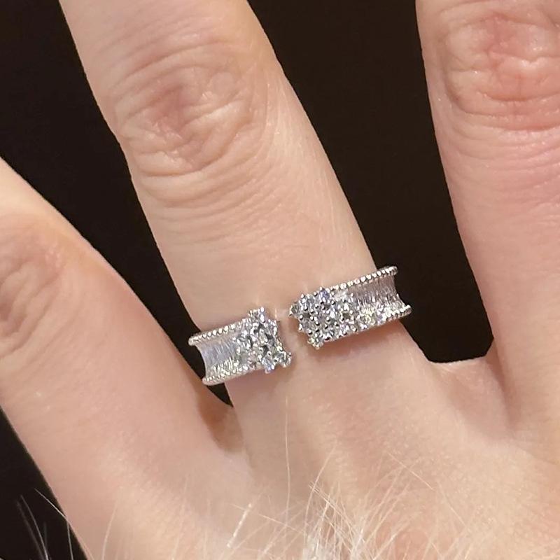 Brushed Star rings for women New in Light Luxury Sparkling Stars River Irregular Diamond Couple's Ring Party  Gift