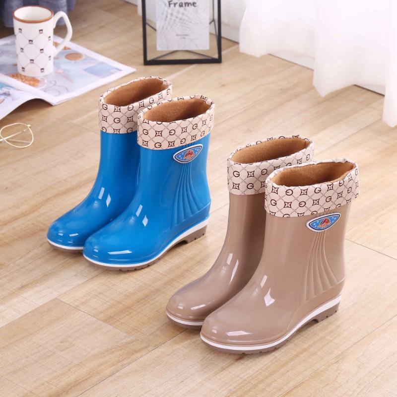 Industrial and Mining Treasure Rain Shoes Women's Non-slip Short Rubber Shoes Overshoes Work Thickened Water Shoes Women Wear Waterproof Rain Boots