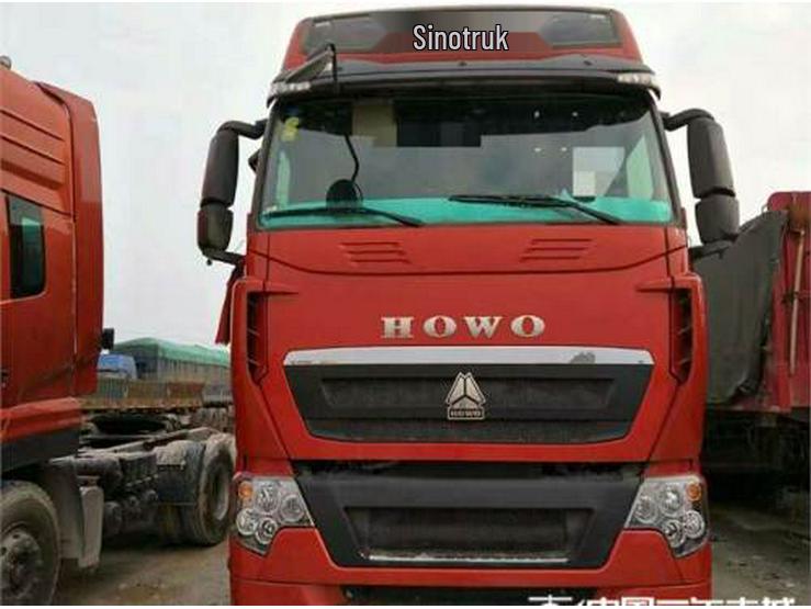 Compatible Sinotruk HOWO A7 T7H Headlight Assembly