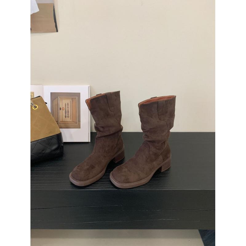Korean Version of Round Head Pleated Suede Pleated Piled Boots Women's 2025 New Fashion Thick-soled Sleeve Comfortable Fashion Boots
