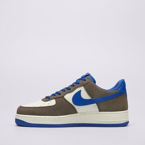

Кроссовки Nike Air Force 1 07 LV8 grau 41