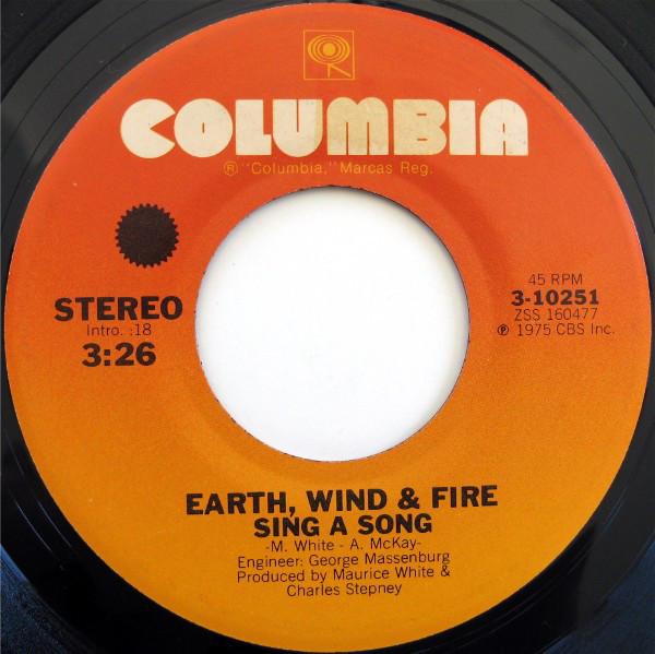 7inch Record EARTH, WIND & FIRE - Sing A Song 310251 Columbia 1975 US Soul/Funk Used