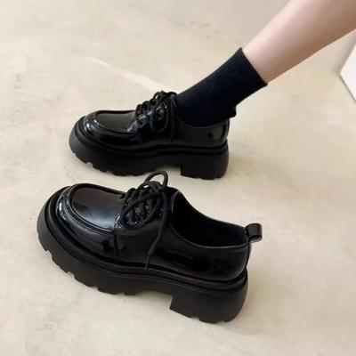 Mode Dicksohlige Kleine Lederschuhe Damen Neu Frühling Vielseitig Schwarz Einzelne Schuhe Schwammkuchen Loafer Schuhe für Damen Plateau Pumps