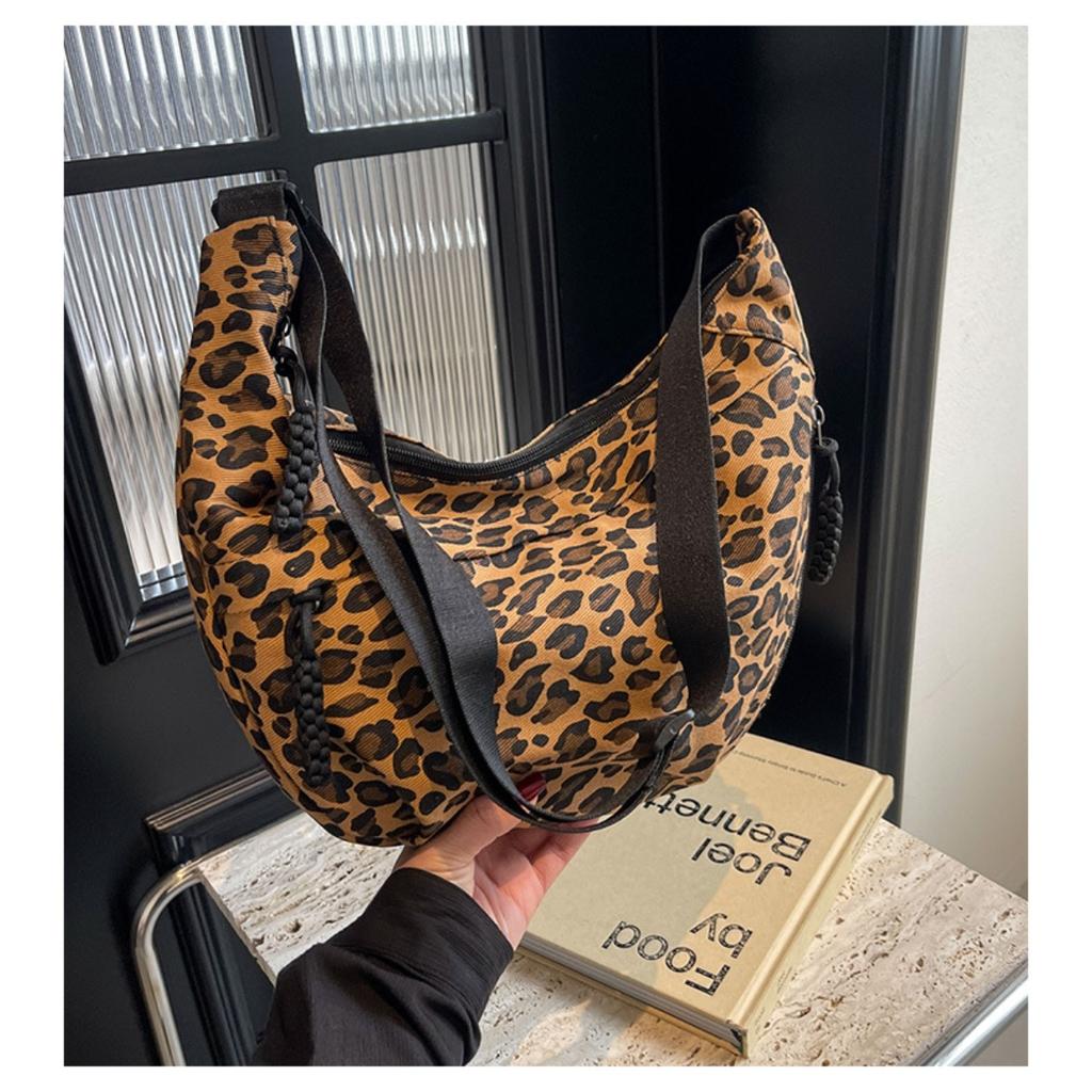 Leopardenmuster Leinwand Knödeltasche, Sportlicher Stil, Lässige und Vielseitige Beliebte Stofftasche, Tragbare und Modische Einzel-Schulter Crossbody-Tasche