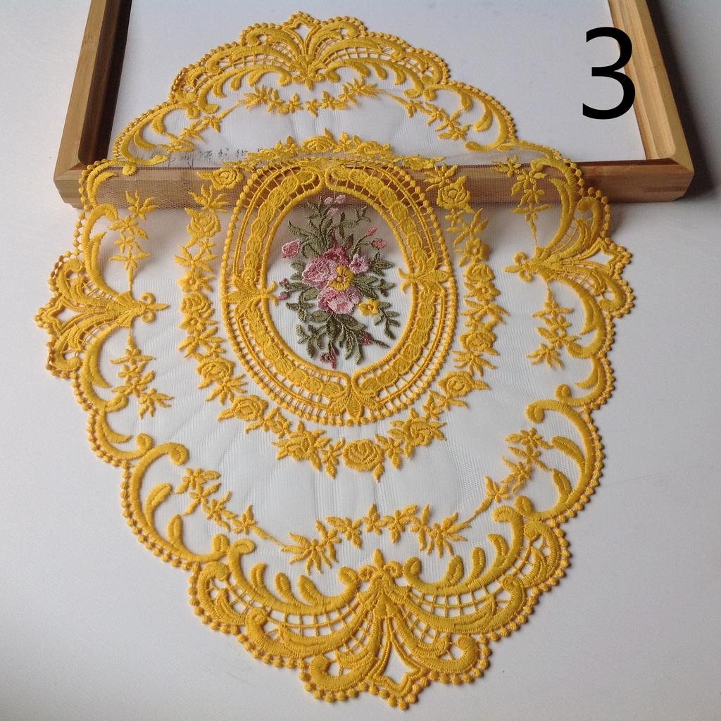 Classic Style Lace Placemat Embroidered Table Surface Cloth Dining Room Decorative Table Furniture Mats Party Wedding Antique Coffee Coasters