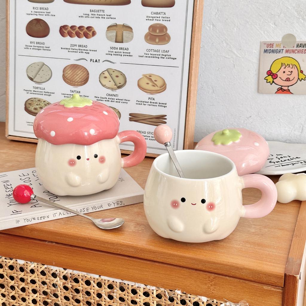 Creative Strawberry Mug Cartoon Cute Ceramic Cup High Value Ceramic Water Cup With Lid With Hand Gift