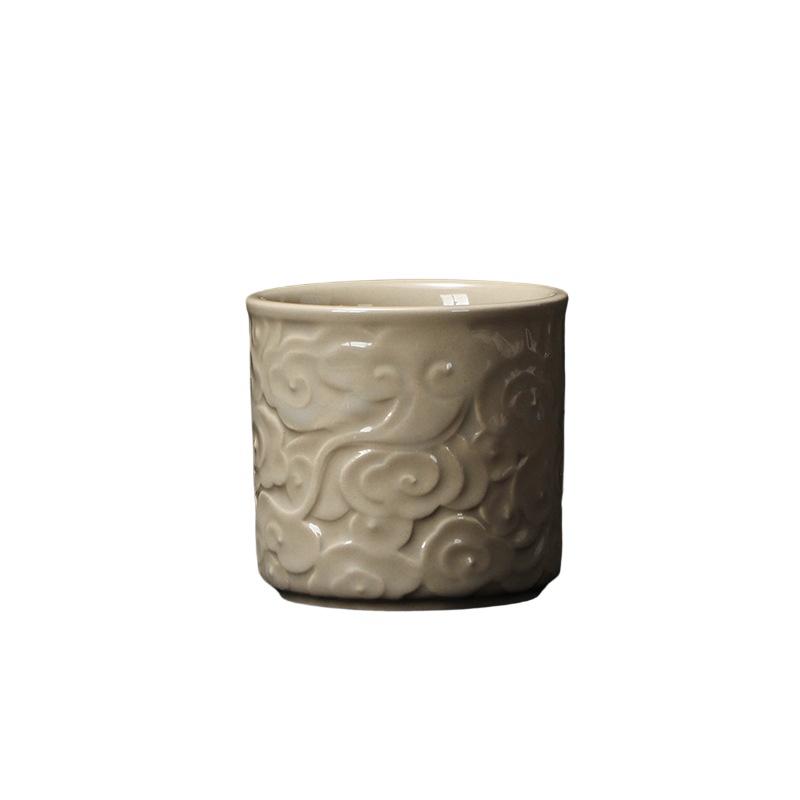 Celadon relief master cup Kung fu tea cup drinking tea cup household simple single cup  200ml жёлтый