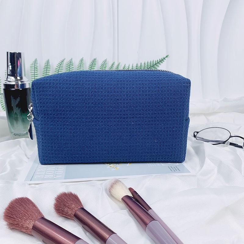 Polyester Waffle Pattern Travel Makeup Bag With Large Capacity For Women And Men
