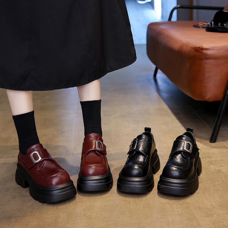 Mocassins à semelle plateforme, les petites personnes gagnent 7 cm en hauteur, petites chaussures en cuir, chaussures pour femmes, chaussures simples muffin rétro à velcro