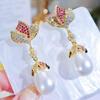 WWJ Retro Palace Style Folhas Artificial Pérola Pingente Brincos Mulheres Barroco Festa Temperamento All-Match Jóias
