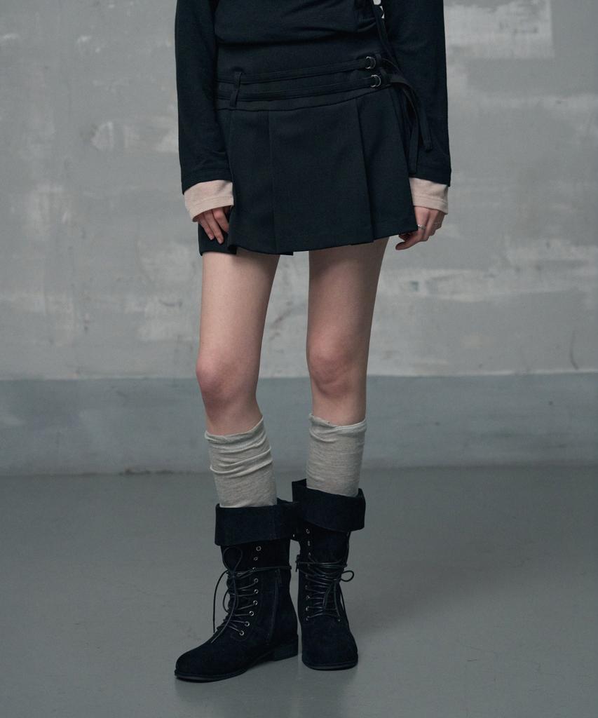 Ledeoli Double Strap Pleated Mini Skirt [Charcoal]