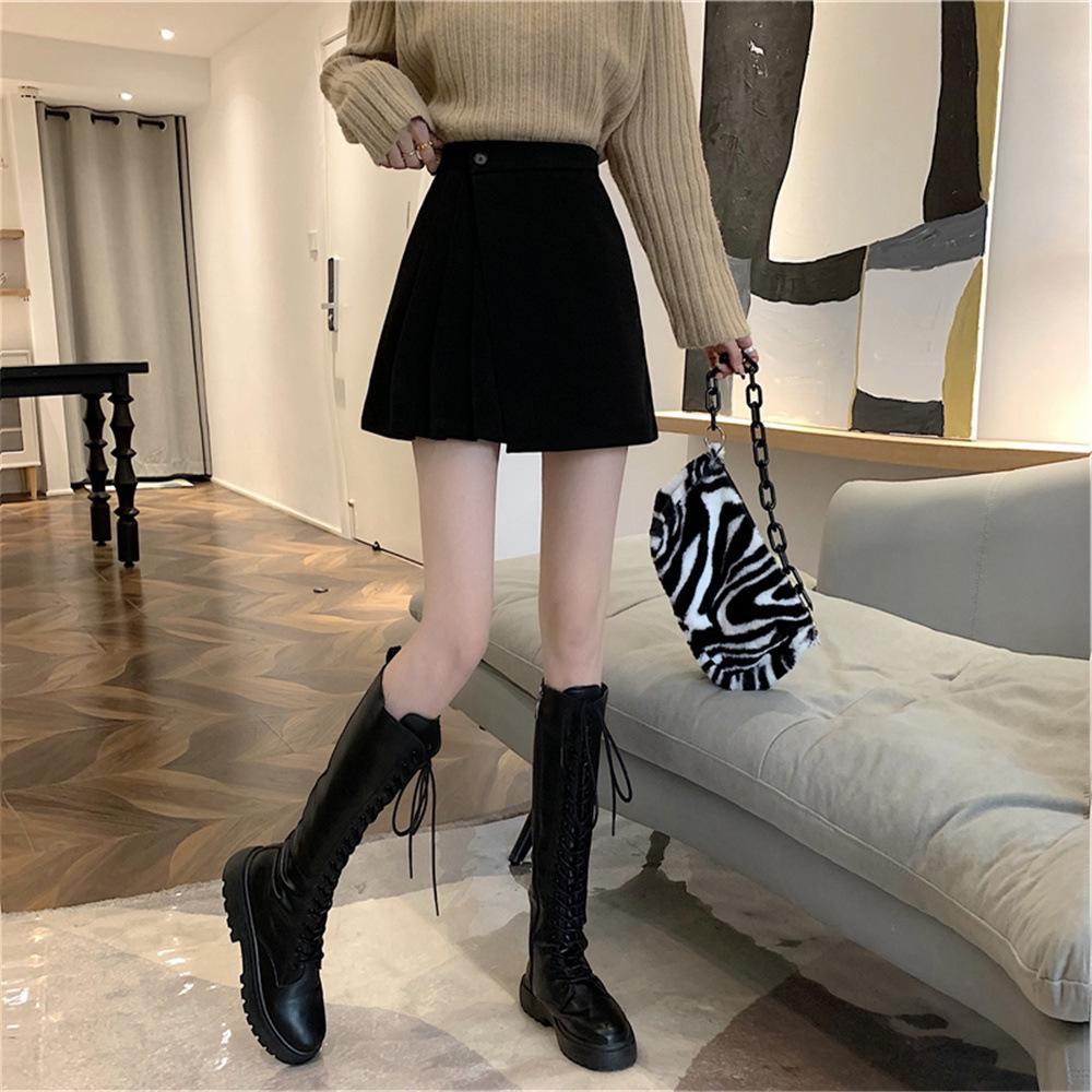 Pleated Wool Skirt: Irregular Pear Shape, 2026 Spring Korean Style, Hip-Hugging for Women