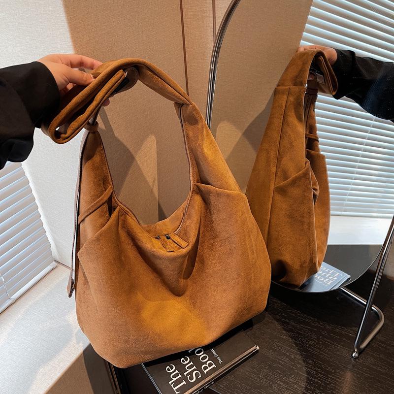 Vintage Large Capacity Women's Tote Bag - Autumn/Winter Minimalist Handbag, Versatile High-End Korean Shoulder Bag