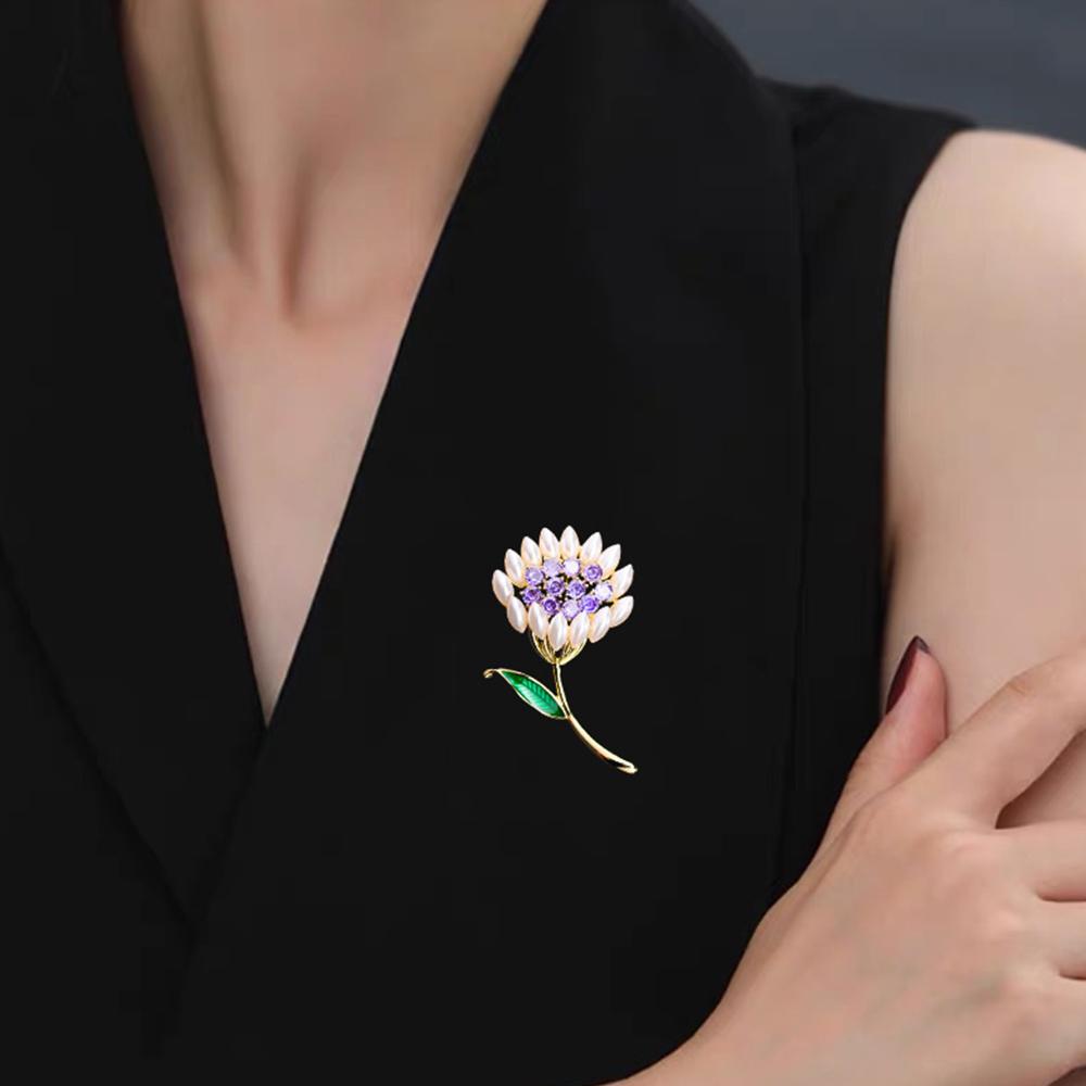 Vintage Crystal Flower Brooches Pearl Brooch Pin Wedding Jewelry Gifts Party