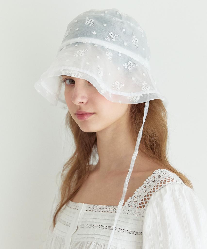 NONLOCAL Floral Lace See-Through Bucket Hat - White
