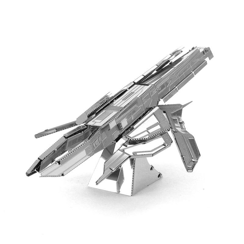 

Крейсер Туран Пазл Лазерная Резка Сборка Подарочная игрушка своими руками Украшение своими руками 1pc