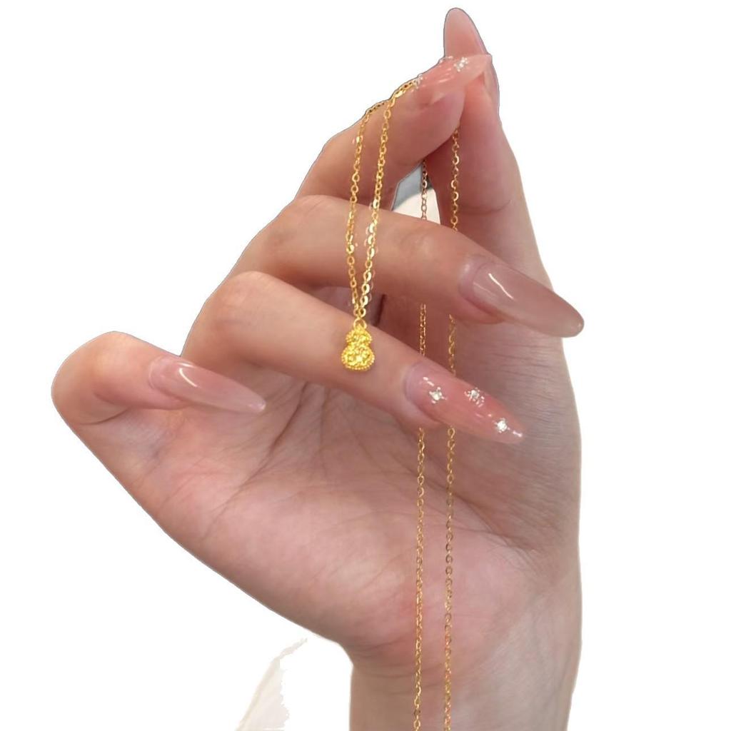 Xiaohongshu Fulu Necklace: Elegant Chinese-Style Shaved Ice Design, Luxury Women's Clavicle Chain, Fashionable and Versatile.