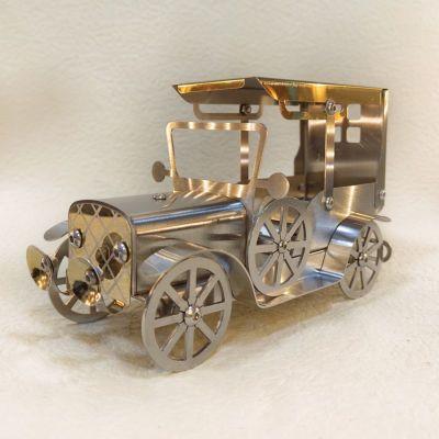 Retro classic car model simulation stainless steel old car metal car model nostalgic alloy ornament all metal