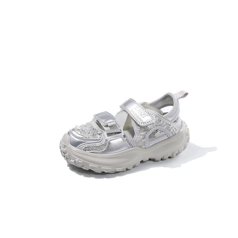 New girls' sandals, children's shoes, sports mesh shoes, breathable summer girls' beach shoes, versatile shoes for older children