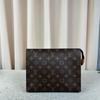 [Pre-Owned] Louis Vuitton Poche Toilette Gm 'Brown Monogram Canvas' - Very Good #SWPKCL