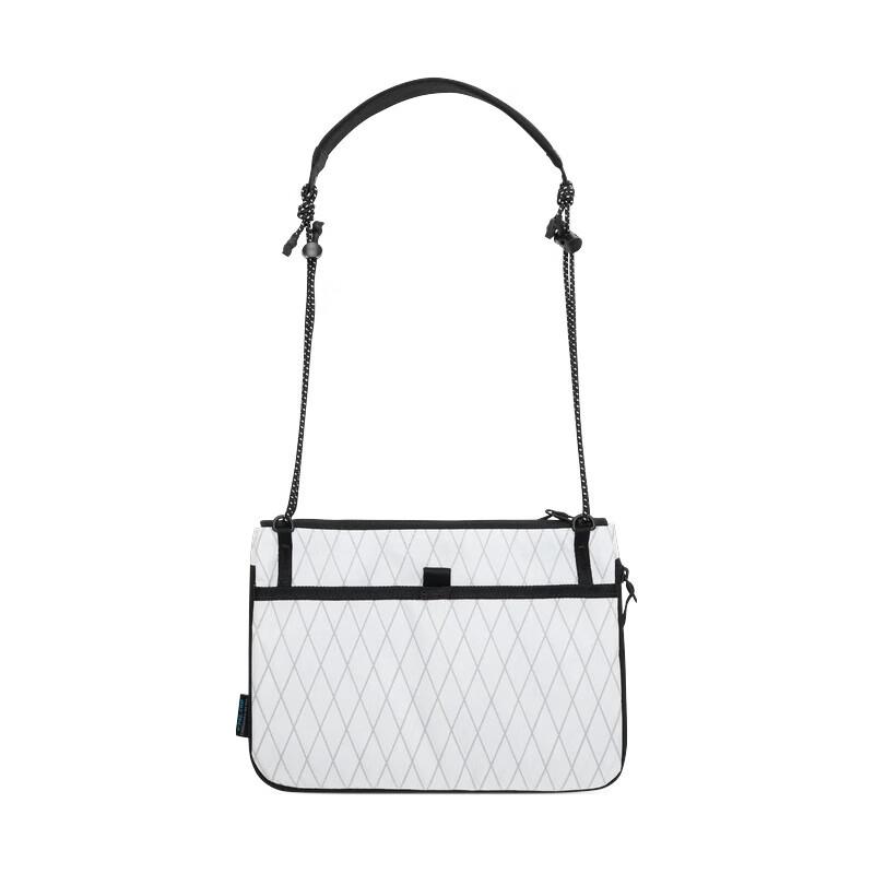 Under Armour Urban OutDoor Lightweight Crossbody Bag One Size 7490₽