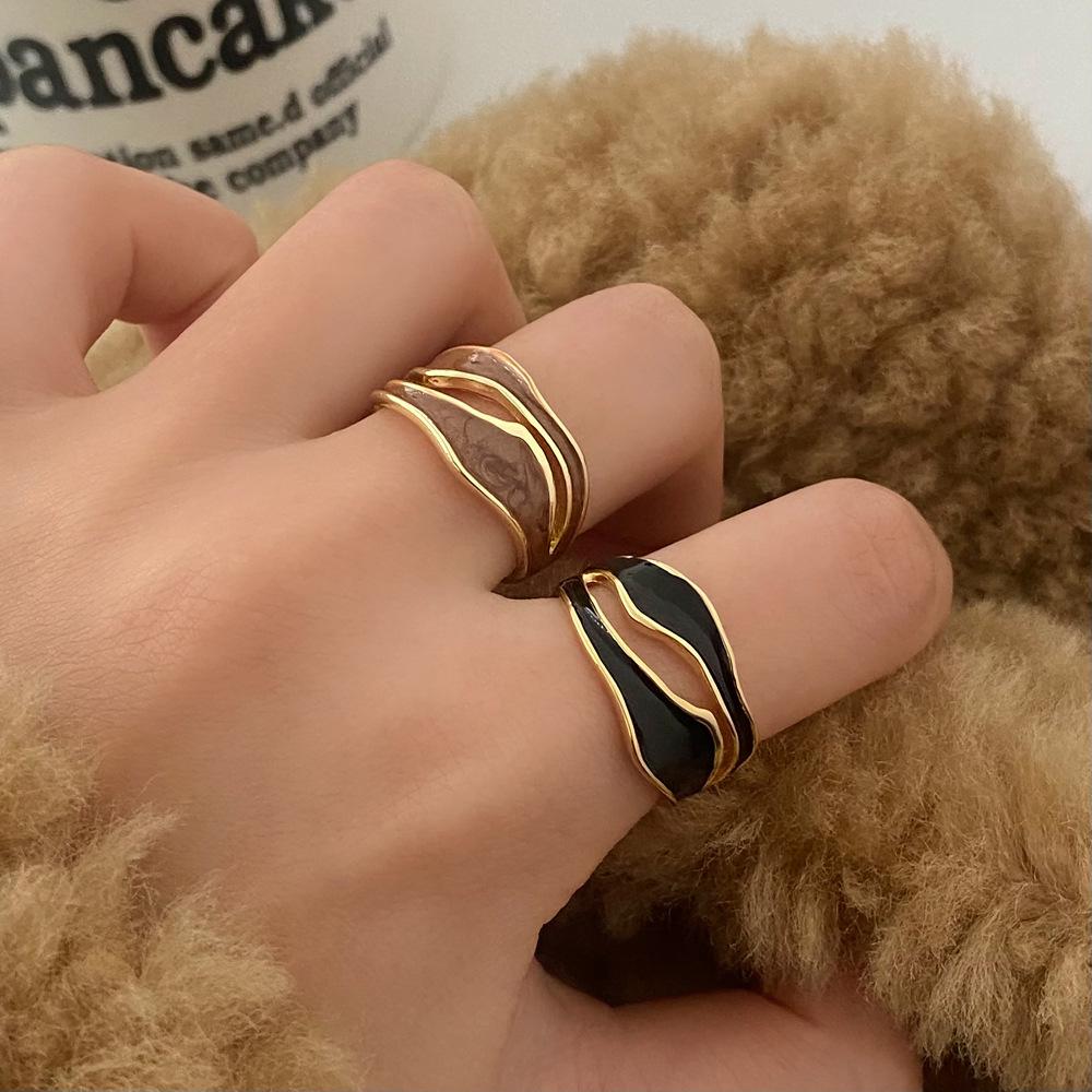 Retro Minimalistisches Einzigartiges Design Luxus Zeigefingerring - Nischen-Modeschmuck